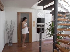 18 jaar, Slaapkamer, Hd, Rijpe lesbienne, Douche, Slapen, Tiener