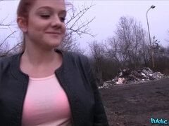 Amateur, Sucer une bite, Voiture, En levrette, De plein air, Pov, Réalité, Rousse roux