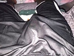 アジア人, デカチン, 黒人, ぽちゃ, 中出し, イく瞬間, 手コキする, マッサージ