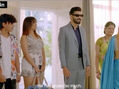 Alluring Indian plumper heart-stopping xxx clip