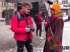 Grote lul, Omie, Ondergoed, Rijpe lesbienne, Roodharige vrouw, Kousen