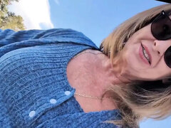 Blond, Seksspeelgoed, Masturbatie, Moeder die ik wil neuken, Orgasme, Buiten, Alleen, Sperma