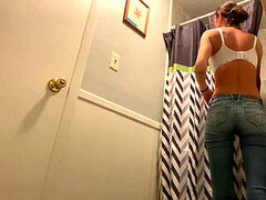 Atrapados, Espía, Voyeur