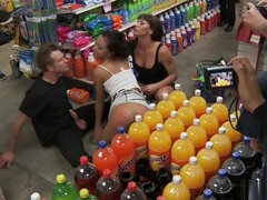 Bondage domination sadisme masochisme, Brunette brune, Gorge profonde, Femme dominatrice, Hd, Mère que j'aimerais baiser, Public, Nénés