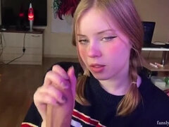 Enthousiasteling, Blond, Pijpbeurt, Schattig, Twee staartjes, Russisch, Schoolmeisje, Tiener