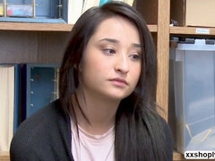 Amateur, Sucer une bite, Brunette brune, Hard, Bureau, Pov, Transsexuelle, Adolescente