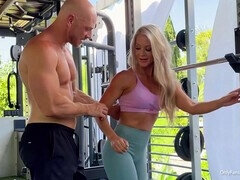 Engañando, Pies, Gimnasio, Madres para coger, Al aire libre, Pequeña, Spandex, Medias largas