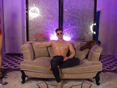 Arsch, Blasen, Verrückt, Hardcore, Nackt, Zierlich, Flotter dreier, Titten