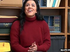 Coulisses, Sucer une bite, Brunette brune, Hard, Hd, Police, Chatte, Uniforme