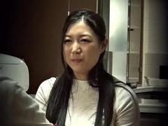 Leie, Asiatisch, Gehörnter ehemann, Hardcore, Japanische massage, Küssen, Titten, Ehefrau