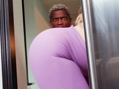 Grote kont, Grote lul, Grote mammen, Blond, Pijpbeurt, Interraciaal, Moeder die ik wil neuken, Kort haar