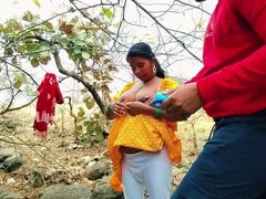 Desi village girl Permi Pooja outdoor forest sex - Hot bhabhi hardcore doggy style with devar in jungle