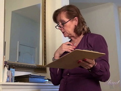 Amateur, Tía, Abuelita, Pov, Pelirrojo, Tetas colgantes, Secretaria, Solo