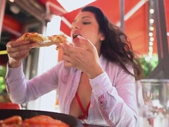 Latina loves Pizza with cum toping