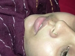 18 años, Belleza, Hablar sucio, Hd, Ama de casa, Indio, Leche, Mamá