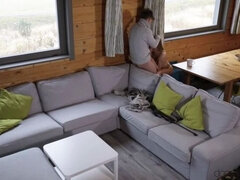 Leger, Bruinharig, Sperma, Lul, Hondjeshouding, Natuurlijke tieten, String, Vrouw