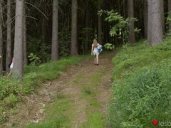 Rubia, Europeo, Penetracion con dedos, Húngaro, Tetas naturales, Tatuaje, Trio, Tren