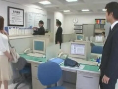 Asiatisch, Grosse titten, Blasen, Besamung, Japanische massage, Öffentlich