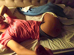 Amateur, Brunette brune, Cousine, Éjaculation interne, Tir de sperme, Fait maison, Fille latino, Adolescente