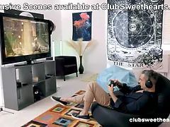 Novella Night wants attention at ClubSweethearts