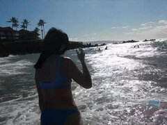 Amateur, Plage, Bikini, Sucer une bite, Branlette thaïlandaise, De plein air, Pov, Public