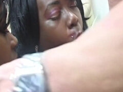 ぽっちゃり, デカ尻, デカパイ, フェラチオ, 茶髪の, イく瞬間, 黒人, オージー