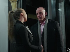 Красотки, Большие сиськи, Секс без цензуры, Обнаженные, В офисе, Бритые, Тату, Влажная