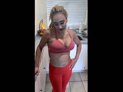 Cul, Gros cul, Gros seins, Blonde, Éjaculation interne, En levrette, Actrice du porno, Tatouage