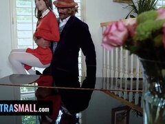 Sia Wood & Willy Wanka parody Charles Dera's rough sex & deepthroat antics in this hot teen costume clip!