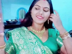 18 ans, Tante, Voiture, Collège université, Indienne, Domestique, Secrétaire, Toilettes