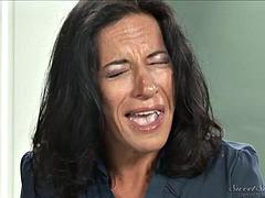 Sucer une bite, Hard, Mère que j'aimerais baiser, Bureau