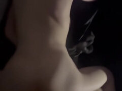 Enthousiasteling, Grote kont, Hondjeshouding, Vrouw, Gotisch, Verlegen, Tatoeage, Tieten likken