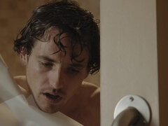 Blondine, Braunhaarige, Aufs gesicht abspritzen, Kompletter film, Natürlichen titten, Titten