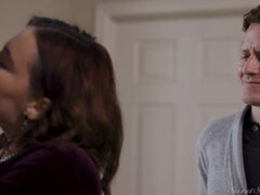 Culo grande, Mamada, Tacones, Enorme, Lamidas, Tetas naturales, Cabello corto, Nalgadas