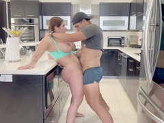 Amateur, Cul, Gros cul, Gros seins, Sucer une bite, Éjaculation interne, Hard, Fille latino