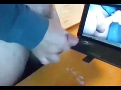 2 cocks jerking off and orgasming online - huge cumloads
