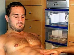 Straight seduced, hunk physical, massage gay francais