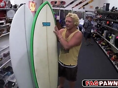 Surfer on his knee giving double blowjob on those big dicks