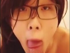 Sweet Chinese Crossdresser Blows Amateur Fuckpole