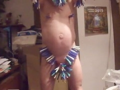 Guy punishing herrin_mia with clamps - Slave gets disciplined