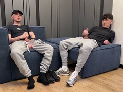 Guys Jerking Off Together