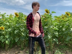 Hot Handjob OUTDOOR & Young Cute Boy CUM HARD /Perfect BODY / BIG DICK 23cm