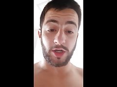 Does his cum really taste like pineapple?