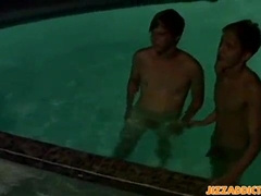 Young bummers spurting jizz after mutual DEEP THROAT