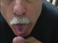 Old daddy give me blowjob and eat my cum 25