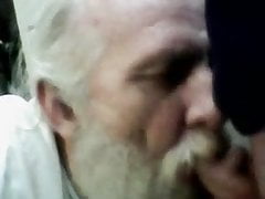 Love oral sex and love to swallow