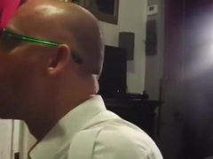 Nachbar saugt gerne34