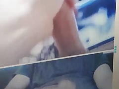 2 guys jerking off on cam with cumshot