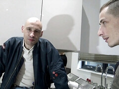 Jess fucked bareback by skin top