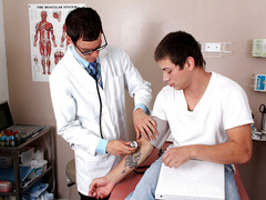 Perfect ass treatment in a perfect mix with Julian Smiles and Tyr Alexander